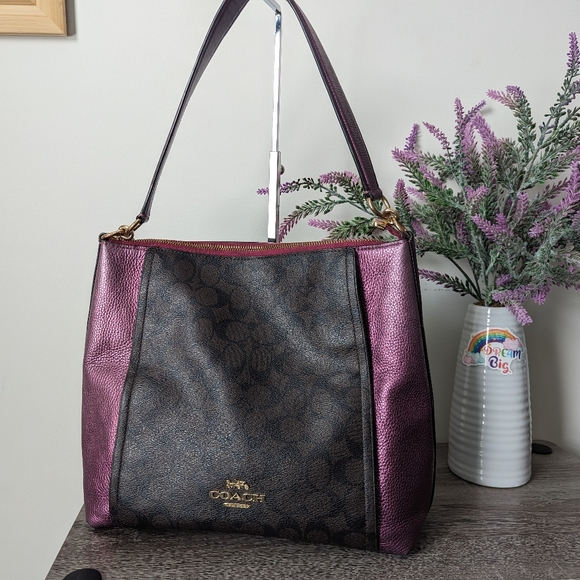 Coach Marlon signature hobo - Picture 1 of 8